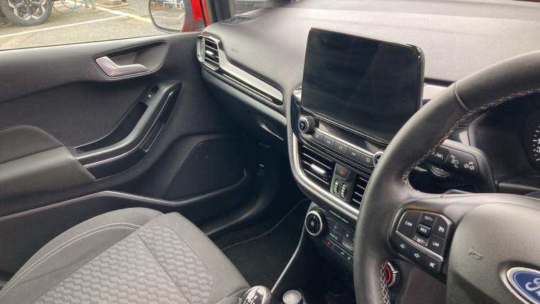 Ford Fiesta 1.0 EcoBoost Titanium 5dr Petrol Hatchback